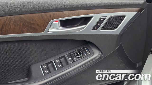 Hyundai Genesis (DH) G380 Prestige AWD 2016 — фото 18