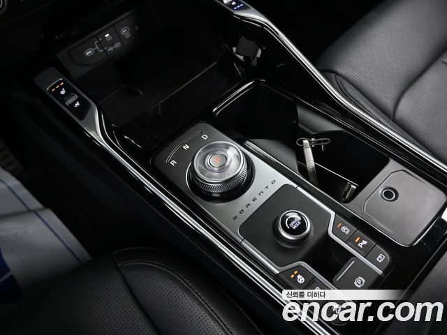 Kia Sorento (IV) Gasoline 2.5T 2WD Signature 2024 — фото 9