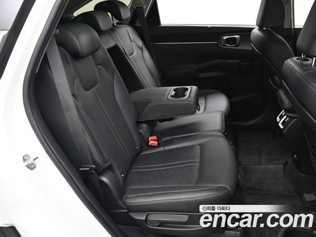 Kia Sorento (IV) Gasoline 2.5T 2WD Signature 2024 — фото 16