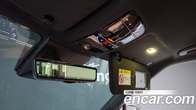 Hyundai Santa Fe (MX5) HEV 1.6 2WD Calligraphy 2025 — фото 31