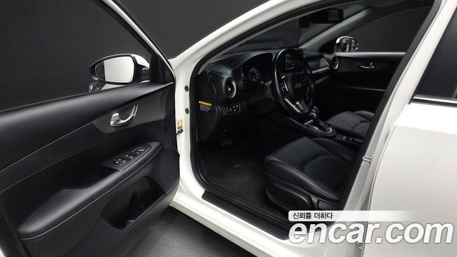 Kia K3 Prestige 2019 — фото 10
