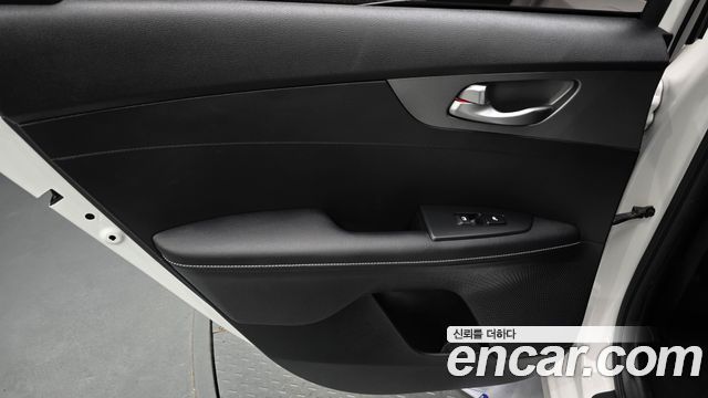 Kia K3 Prestige 2019 — фото 25