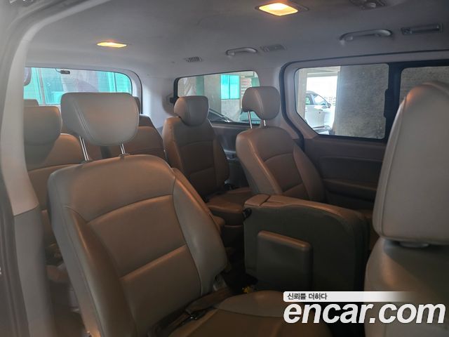 Hyundai Grand Starex Wagon 12-Seater Style 2019 — фото 5