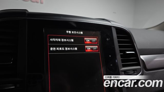 Renault Korea QM6 2.0 LPe LE 2WD 2021 — фото 17