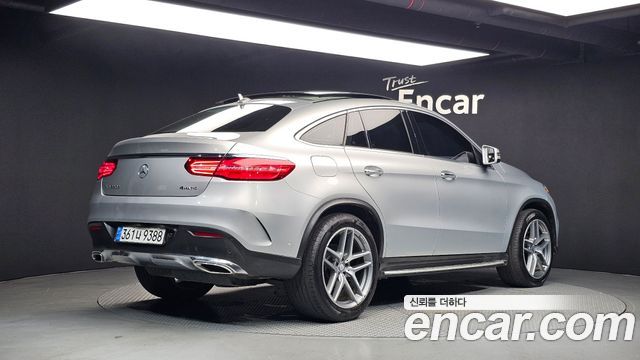 Mercedes-Benz GLE-Class (W166) GLE350 d 4MATIC Coupe 2017 — фото 2