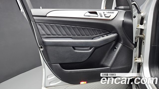 Mercedes-Benz GLE-Class (W166) GLE350 d 4MATIC Coupe 2017 — фото 24