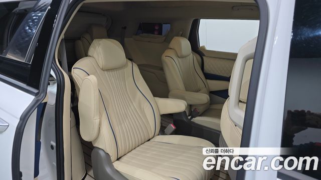 Kia Carnival (IV) Gasoline 9-Seater Hi-Limousine Signature 2021 — фото 11