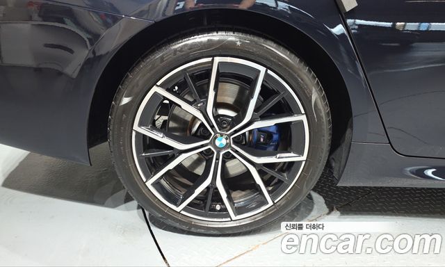BMW 5 Series (G30) 530i M Sport Package 2023 — фото 5