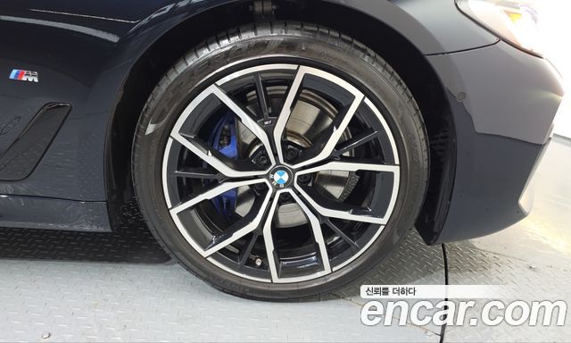 BMW 5 Series (G30) 530i M Sport Package 2023 — фото 21
