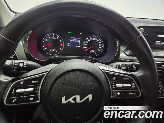 Kia Seltos Gasoline 1.6 Turbo 2WD Prestige 2022 — фото 22