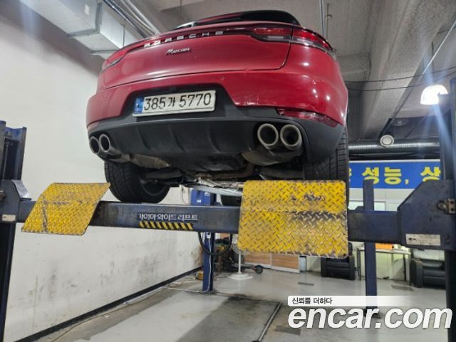 Porsche Macan 2.0 95B 2021 — фото 2