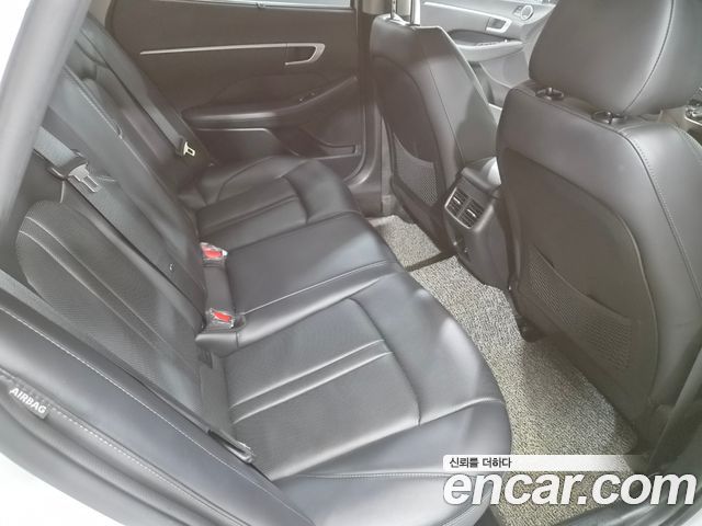 Hyundai Sonata (DN8) 2.0 Premium Family 2020 — фото 23