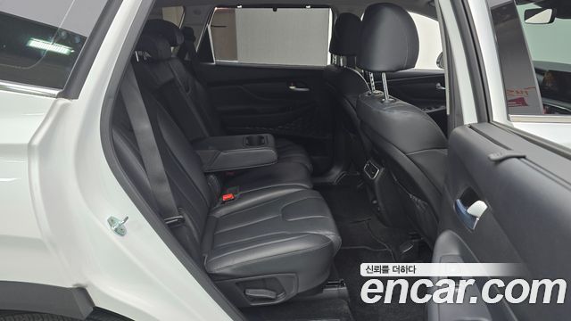 Hyundai Santa Fe Diesel 2.2 2WD Prestige 2023 — фото 12