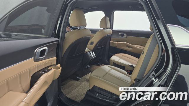 Kia Sorento (IV) Gasoline 2.5T 2WD Signature 2025 — фото 12