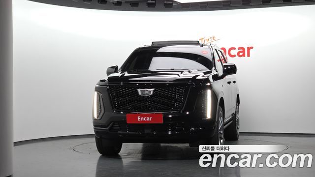Cadillac Escalade (V) 6.2 Sports Platinum 2026 — фото 3