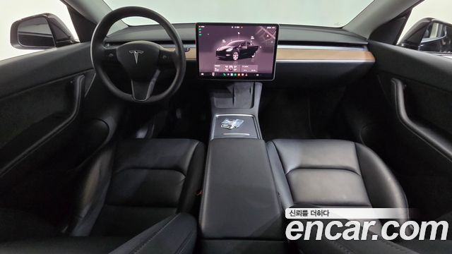 Tesla Model Y Long Range AWD 2022 — фото 7