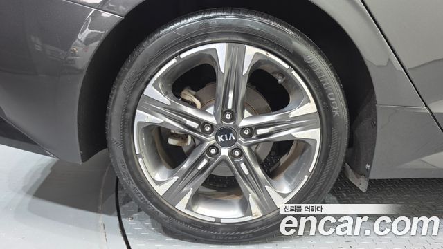 Kia K5 (III) 2.0 Noblesse 2020 — фото 5