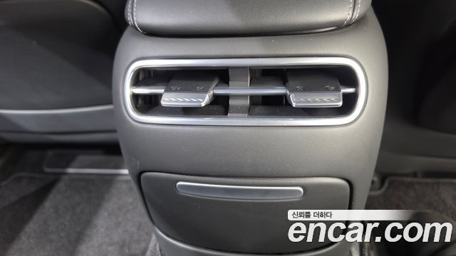 Genesis G90 (RS4) Gasoline 3.5 Turbo AWD 2022 — фото 30
