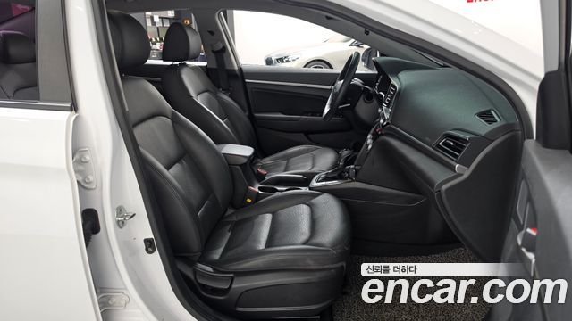 Hyundai Avante (AD) 1.6 Smart 2020 — фото 11