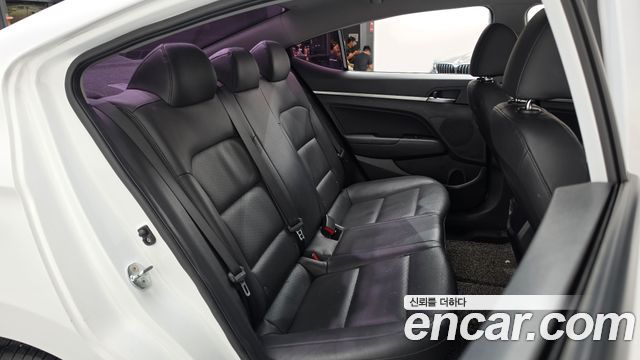 Hyundai Avante (AD) 1.6 Smart 2020 — фото 12