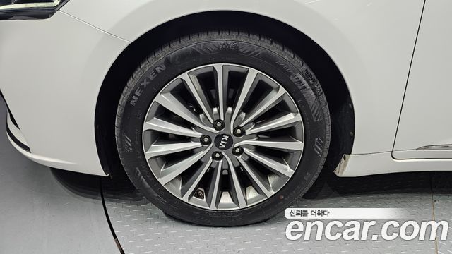 Kia K7 2.4 GDI Limited Edition 2017 — фото 5
