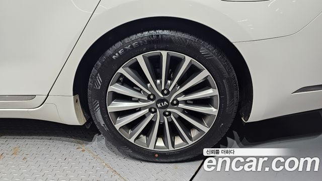 Kia K7 2.4 GDI Limited Edition 2017 — фото 21