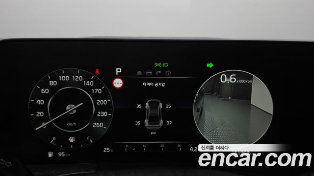 Kia K8 2.5 Gasoline 2WD Signature 2023 — фото 8