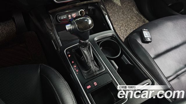 Kia Sorento Diesel 2.0 2WD Prestige 2016 — фото 9