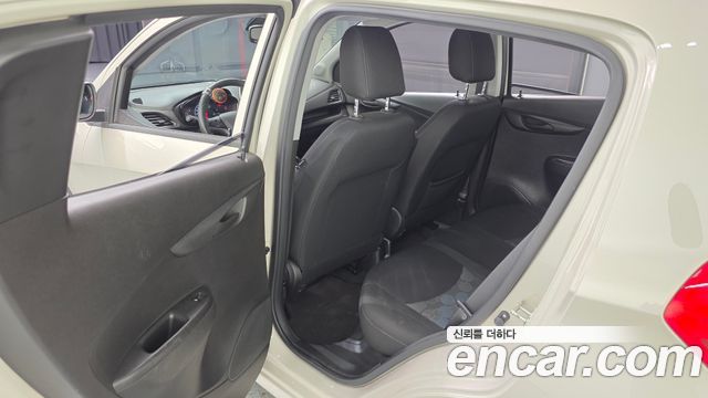 Chevrolet Next Spark LT 2016 — фото 11