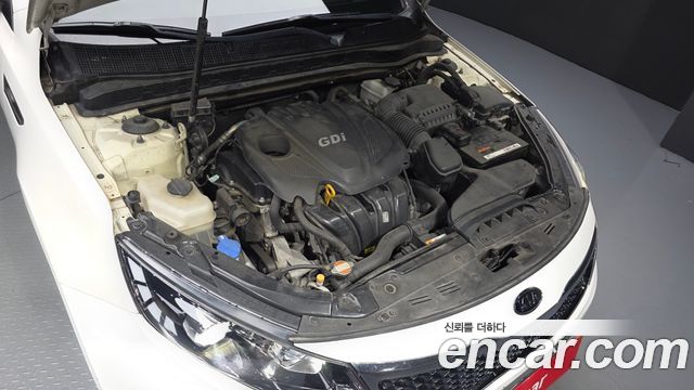 Kia K5 2.4 GDI Prestige 2011 — фото 6