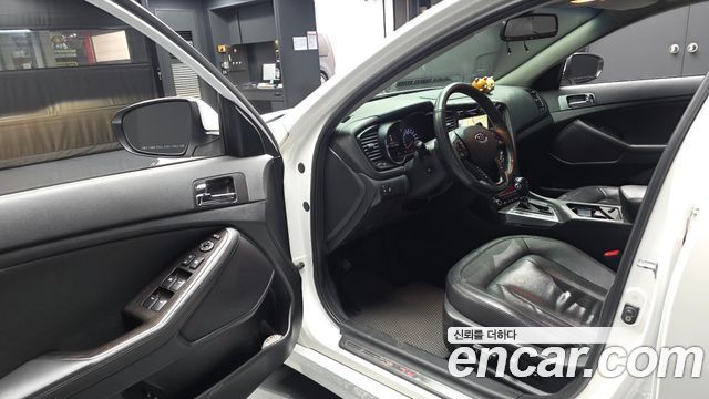 Kia K5 2.4 GDI Prestige 2011 — фото 10