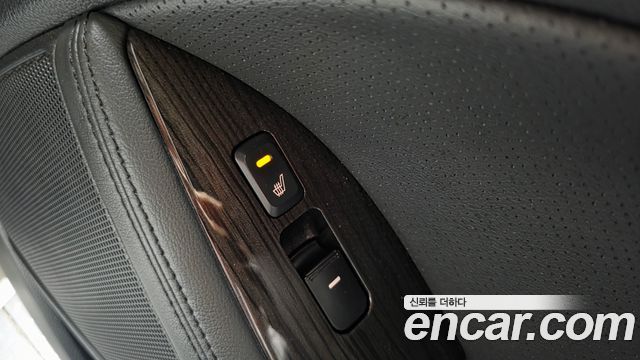 Kia K5 2.4 GDI Prestige 2011 — фото 19