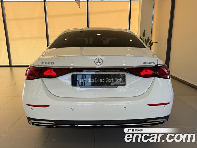 Mercedes-Benz E-Class (W214) E300 4MATIC Exclusive 2026 — фото 4