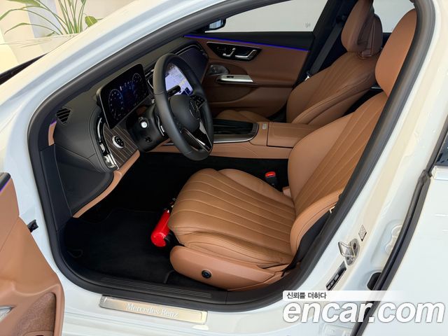 Mercedes-Benz E-Class (W214) E300 4MATIC Exclusive 2026 — фото 10