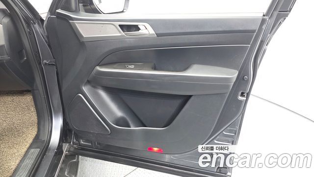 KG Mobility (SsangYong) Rexton Sports Diesel 2.2 4WD Prestige 2019 — фото 24