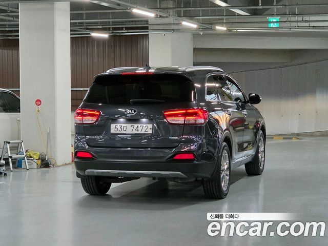 Kia Sorento Diesel 2.0 2WD Noblesse Special 2017 — фото 6