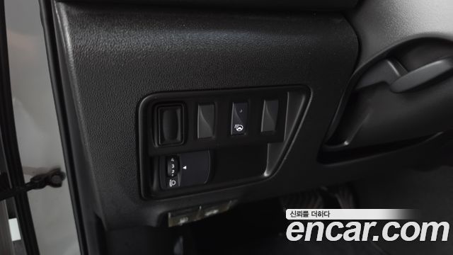 Renault Korea QM6 Gasoline 2WD RE 2018 — фото 18