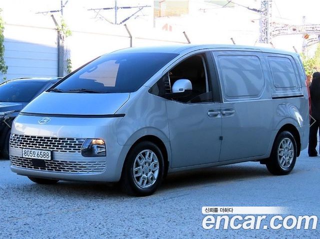 Hyundai Staria Cargo 3-Seater Modern
