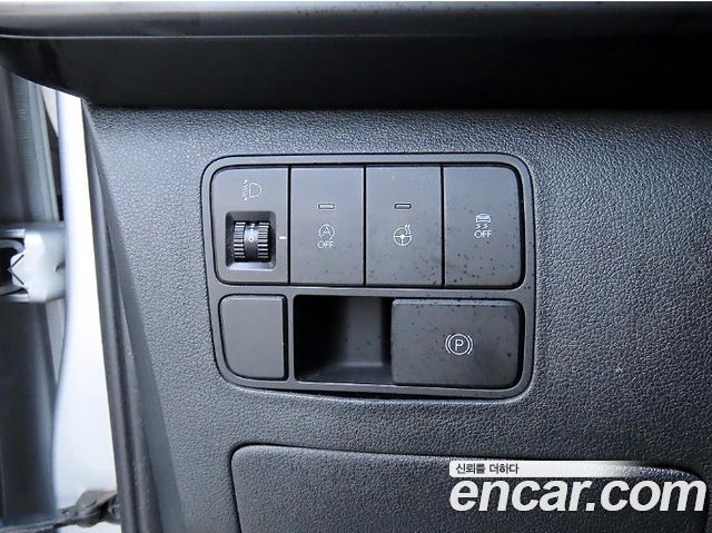 Hyundai Staria Cargo 3-Seater Modern 2022 — фото 16