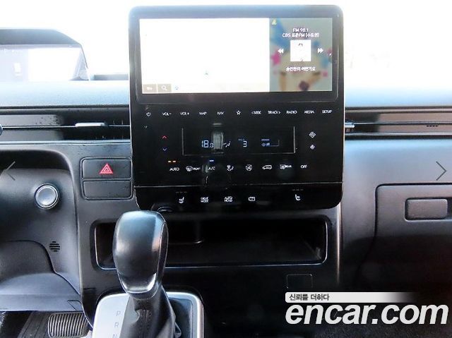 Hyundai Staria Cargo 3-Seater Modern 2022 — фото 17