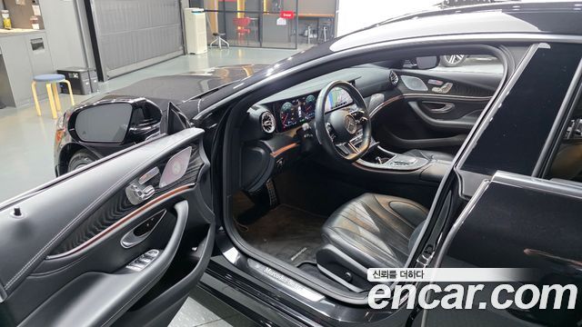 Mercedes-Benz CLS-Class (C257) CLS300d 4MATIC 2023 — фото 10