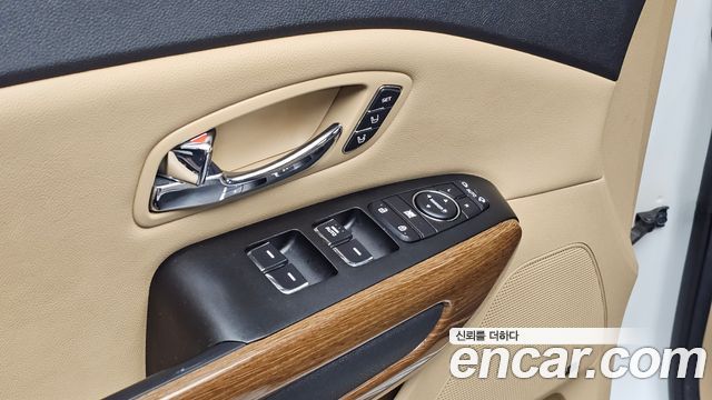 Kia Carnival 9-seater Hi-Limousine Noblesse 2017 — фото 29