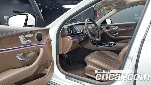 Mercedes-Benz E-Class (W213) E300 Exclusive 2017 — фото 10