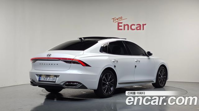 Hyundai Grandeur (IG) 2.5 Premium 2022 — фото 2