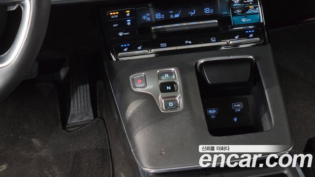 Hyundai Grandeur (IG) 2.5 Premium 2022 — фото 9
