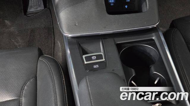 Hyundai Grandeur (IG) 2.5 Premium 2022 — фото 12