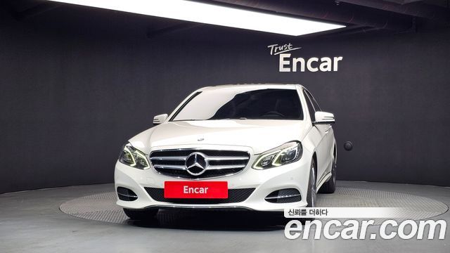 Mercedes-Benz E-Class (W212) E220 Bluetec Avantgarde 2016 — фото 3