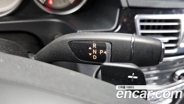 Mercedes-Benz E-Class (W212) E220 Bluetec Avantgarde 2016 — фото 9