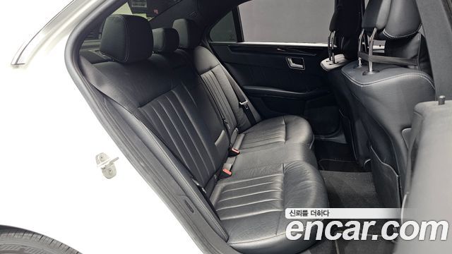 Mercedes-Benz E-Class (W212) E220 Bluetec Avantgarde 2016 — фото 11