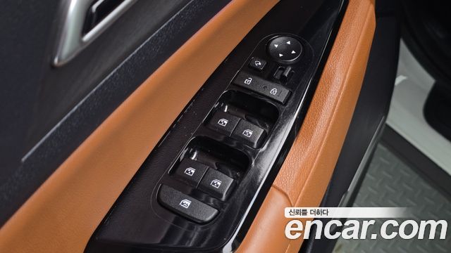 Kia Sportage Hybrid (V) Signature 2WD 2022 — фото 30
